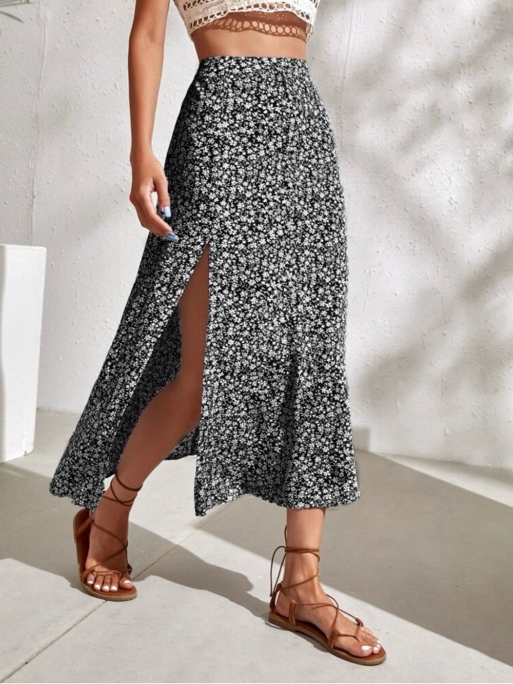 Black Floral Side-Slit Maxi Skirt